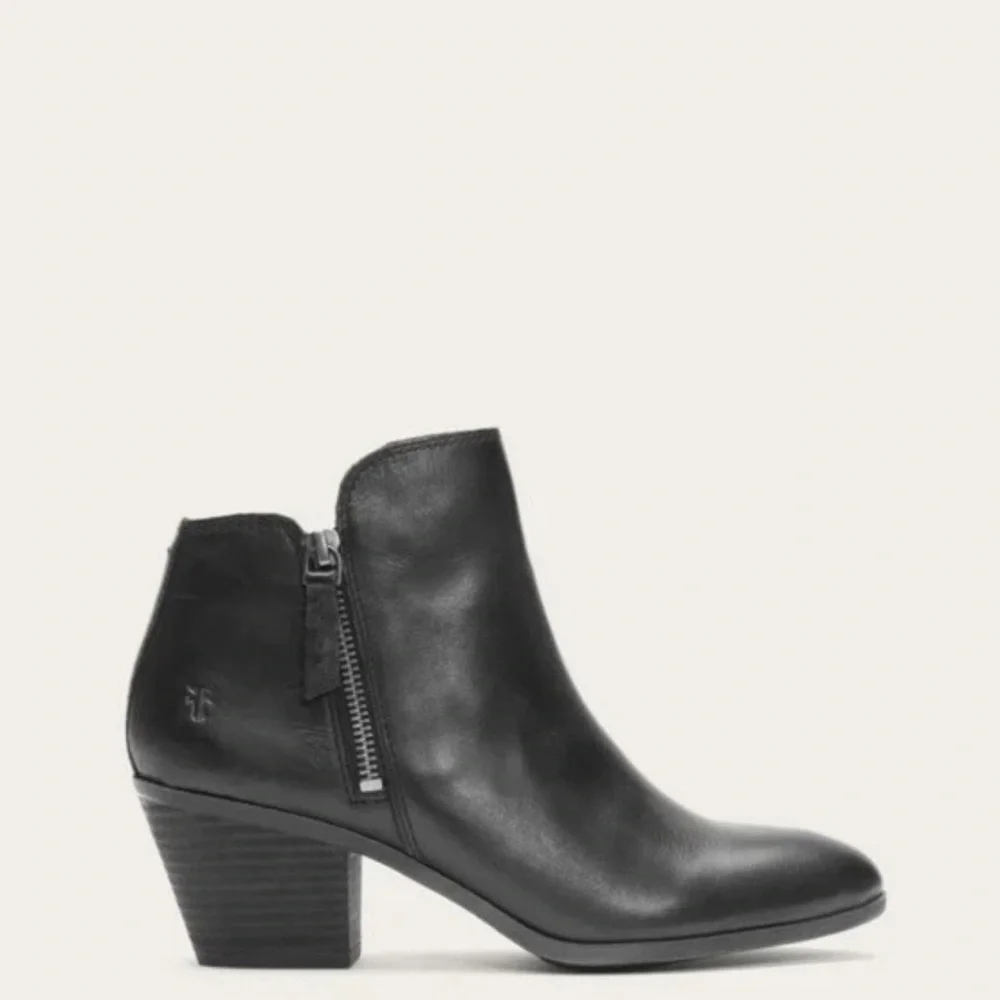 Frye Judith Zip Bootie Black Leather Sz 10